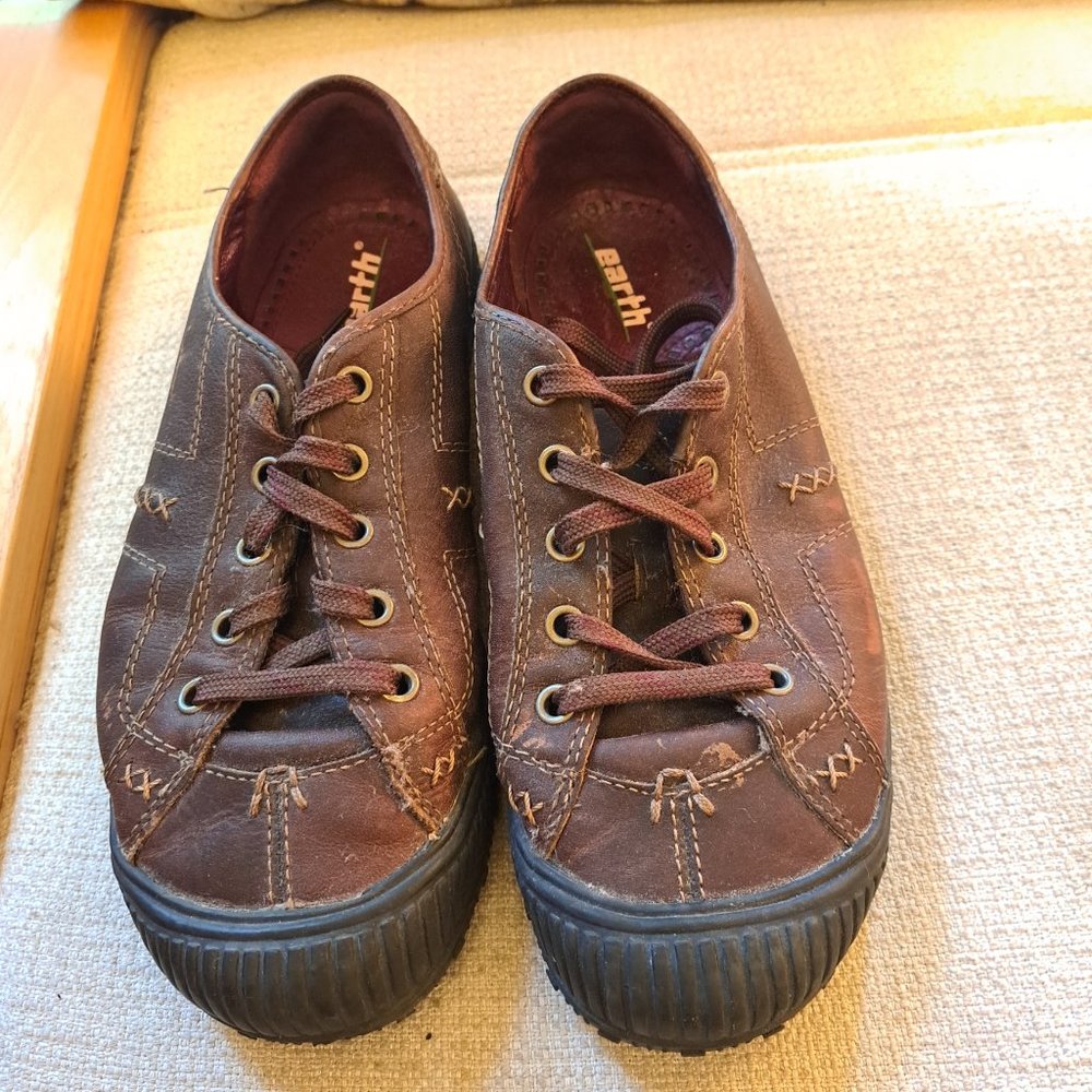 Earth Shoes